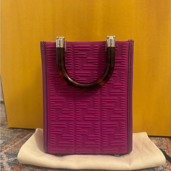 Fendi Sunshine Mini Crossbody *Like New* - Picture 4 of 8